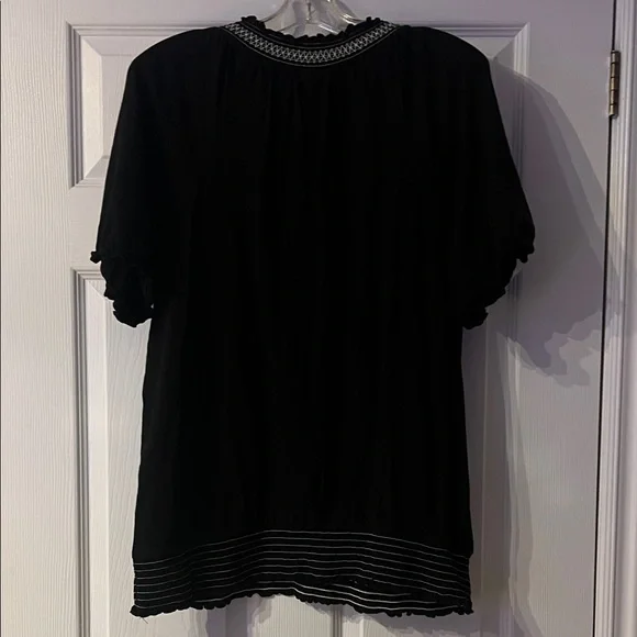 4/$20 Lane Bryant Black Blouse with White Embroidery - Picture 4 of 4